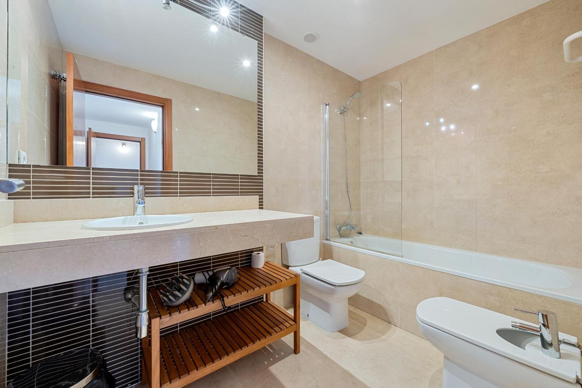 Hauzify I Apartament Balmanya 2D 桑特费柳德吉克索尔斯 外观 照片