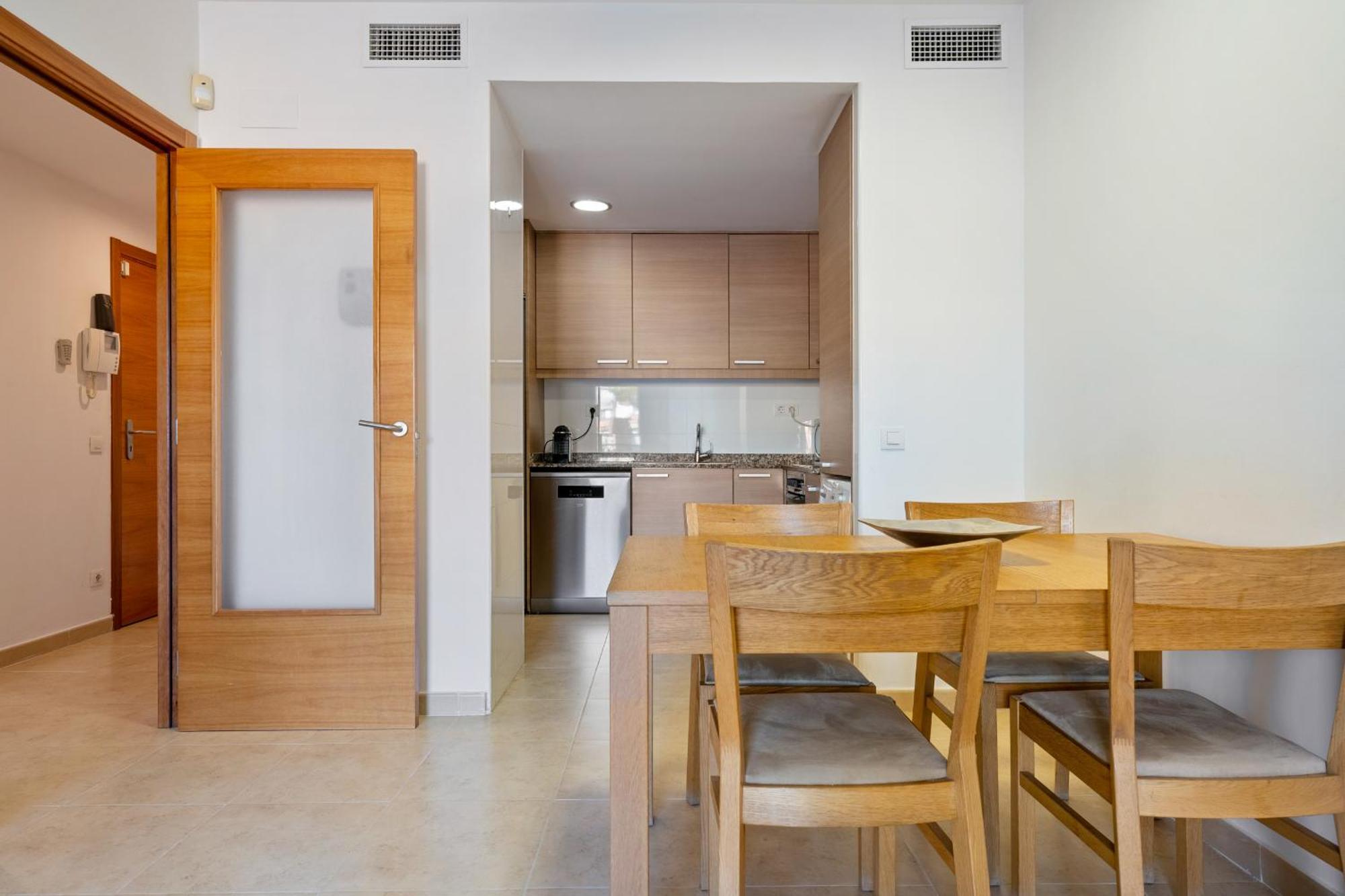 Hauzify I Apartament Balmanya 2D 桑特费柳德吉克索尔斯 外观 照片
